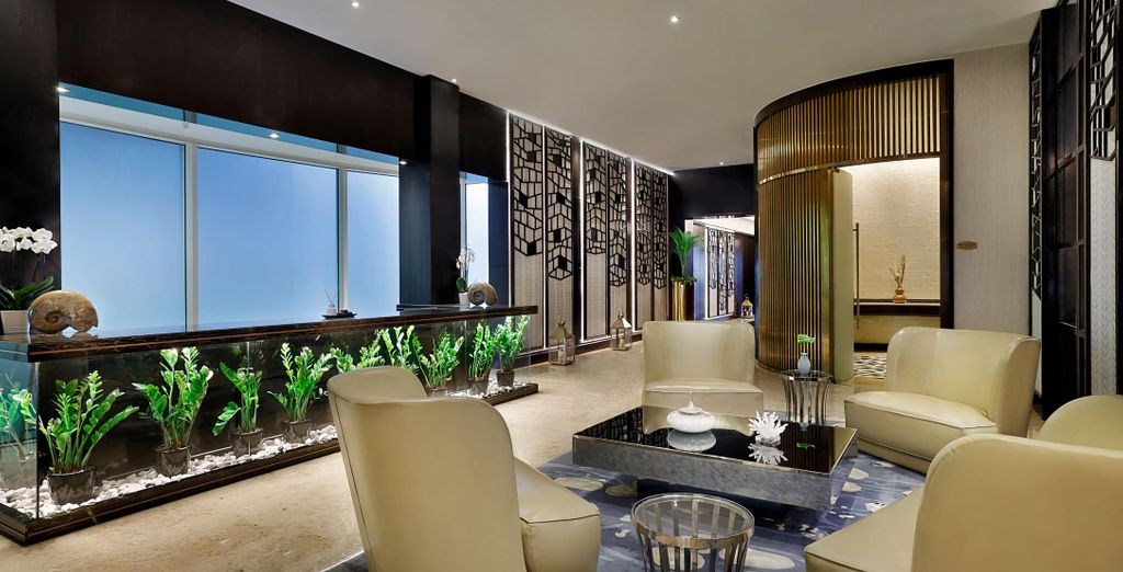 The Ritz-Carlton, Doha 5* con possibile estensione al The Outpost Al Barari 5*
