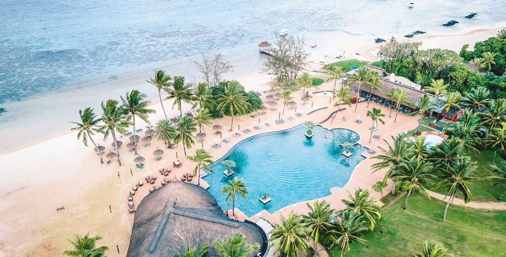 Outrigger Mauritius Beach Resort 4*S