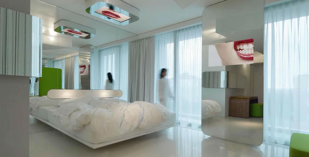 I-Suite Design Hotel 5*