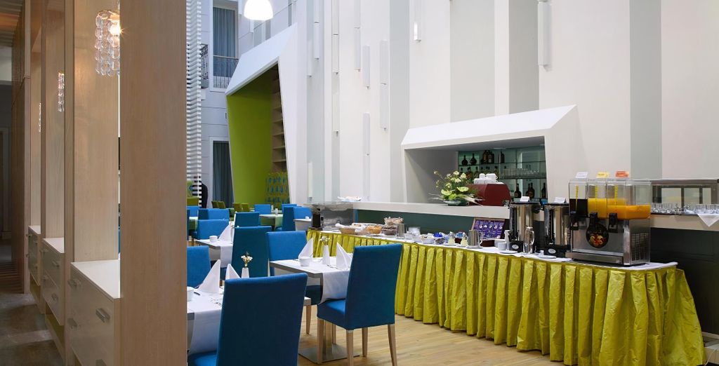 Atrium Fashion Hotel 4*