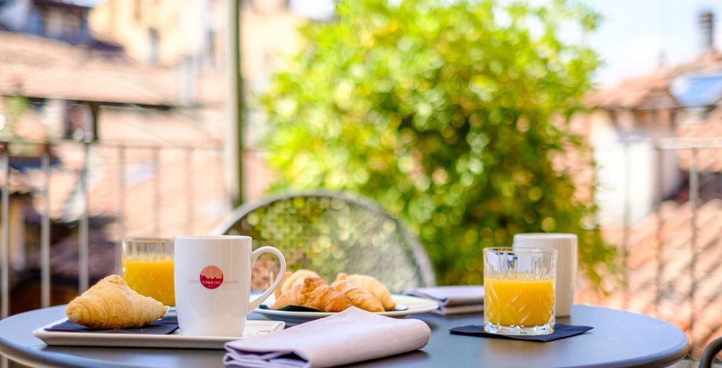 Hotel Touring Bologna 4*