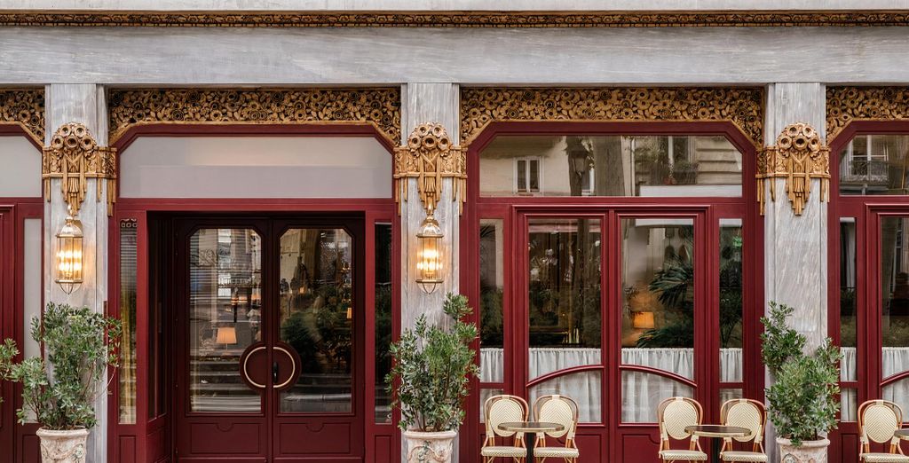 Hotel Rochechouart 4*