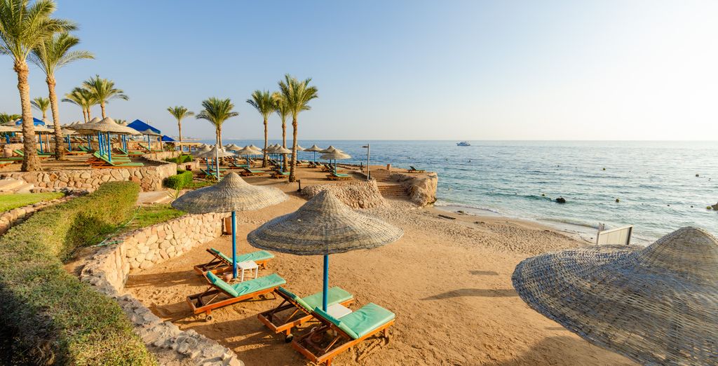 Renaissance Golden View Beach Resort by Marriott 5*