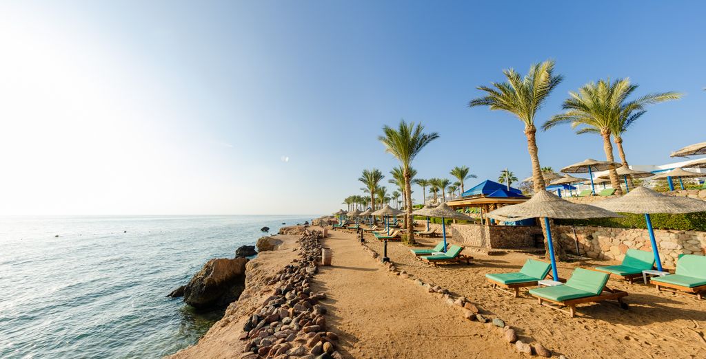Renaissance Golden View Beach Resort by Marriott 5*