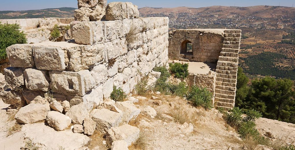 Tour di gruppo: Esplorando terre di storia, sabbia e mare cristallino