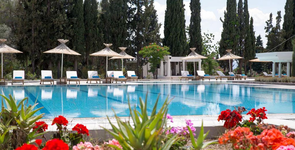 Eretria Hotel & Spa Resort 4* 