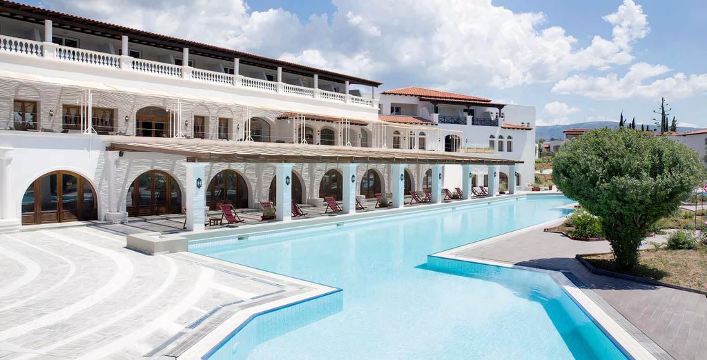 Eretria Hotel & Spa Resort 4* 
