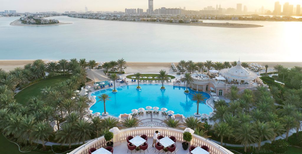 Raffles The Palm 5*
