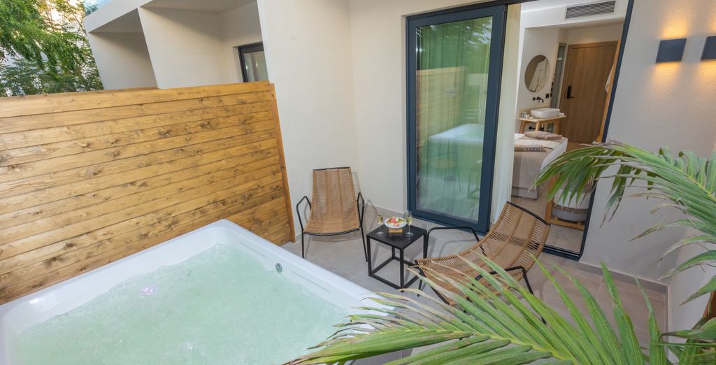 Cabana Blu Hotel & Suites 5*