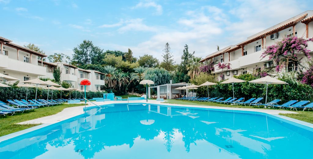 Out of the Blue Resort 5*