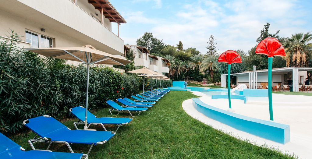Out of the Blue Resort 5*