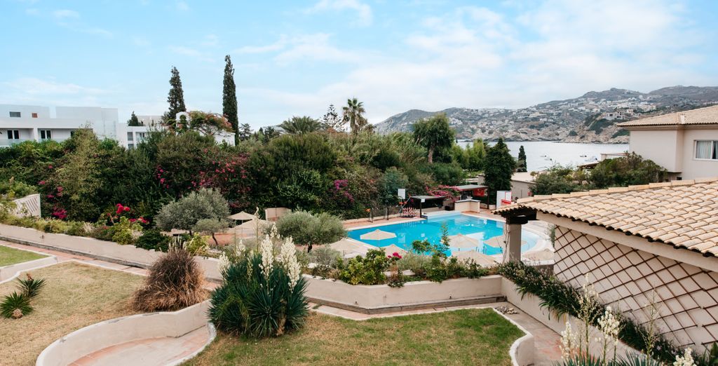 Out of the Blue Resort 5*