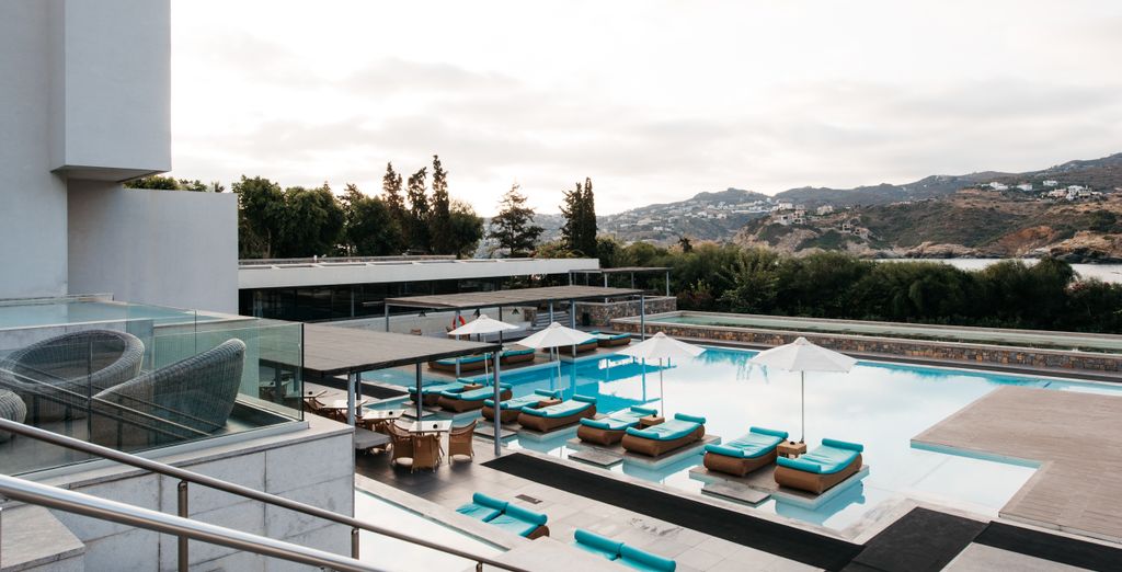 Out of the Blue Resort 5*
