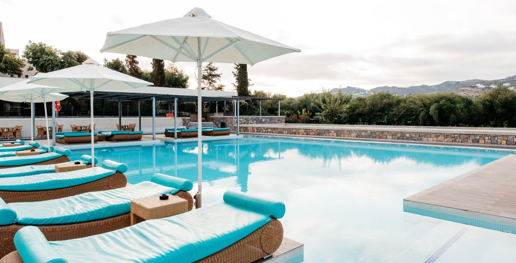 Out of the Blue Resort 5*