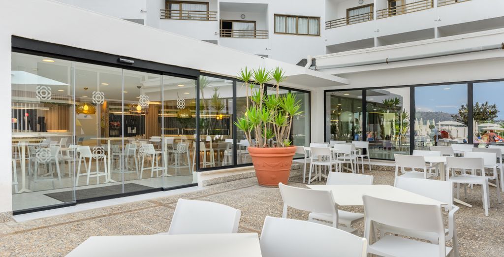 Hotel Vibra Beverly Playa 4*