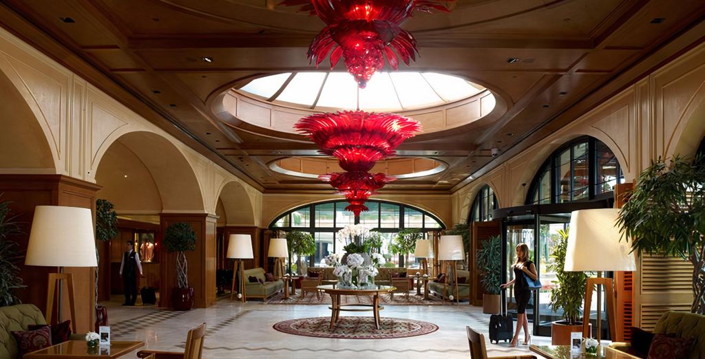 Divan İstanbul Hotel 5*
