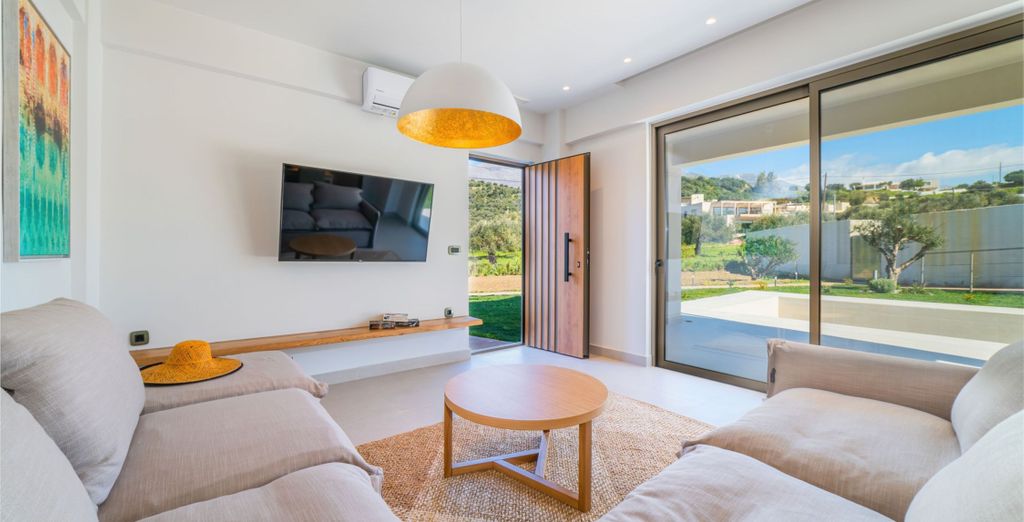 InCreteBlue Suites 4*