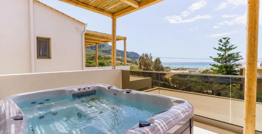 InCreteBlue Suites 4*