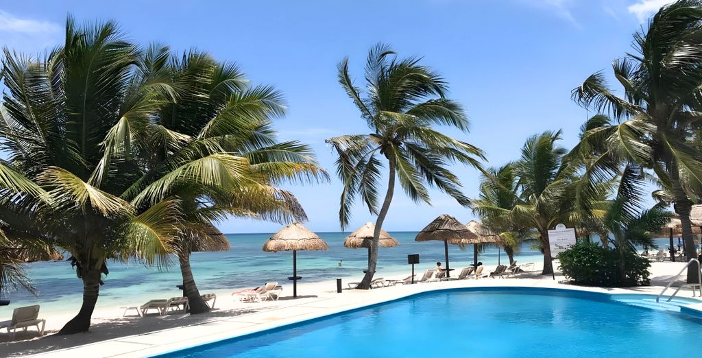 Tulum Riviera Beach Resort 4*     