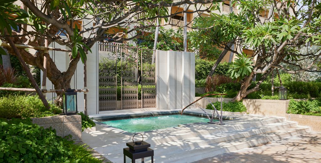 Combinato Dusit D2 Samyan Bangkok 4* e Dusit Thani Hua Hin - SHA Plus 5*