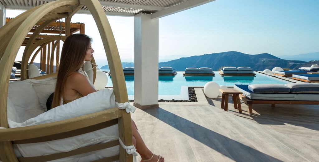 Amaze Suites 5*