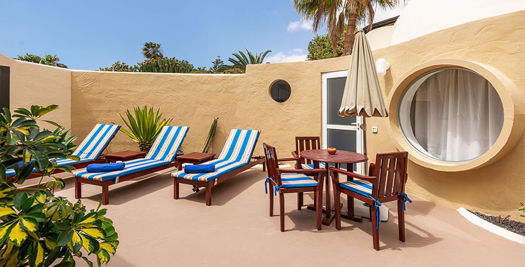 Hotel LIVVO Risco del Gato Suites 4*