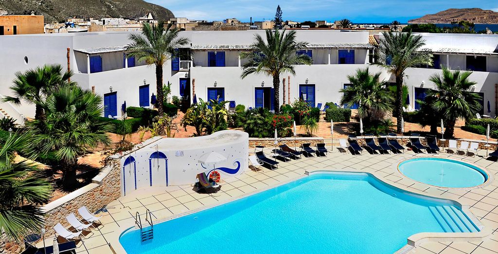 Resort Cala la Luna 4*