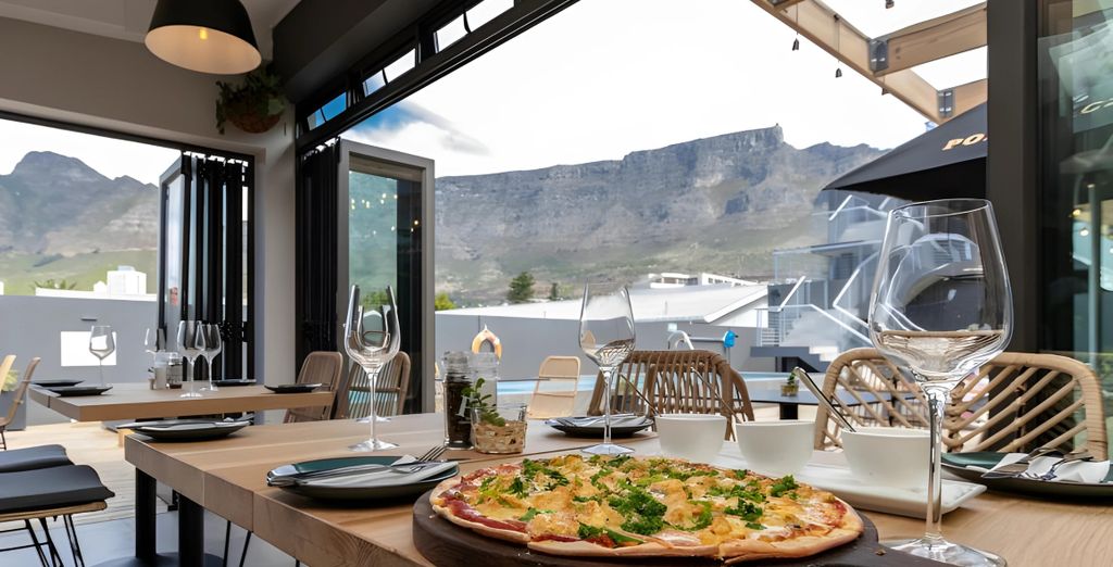 Kloof Street Hotel 4* con possibile estensione al Pan African Safari Lodge