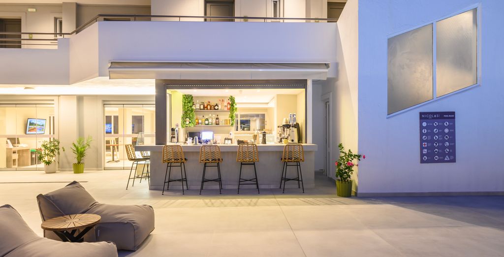 Nicolas Grand Suites 4* 