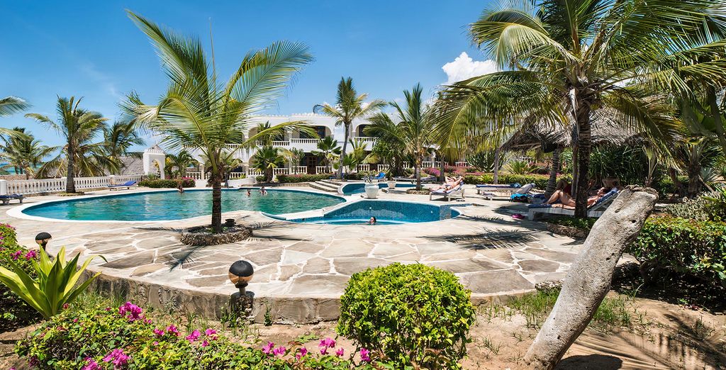 Jumbo Club Watamu 5* con possibile safari