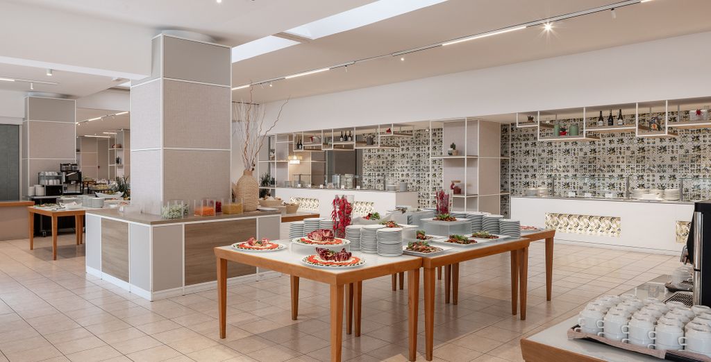 UNAHOTELS Naxos Beach Sicilia 4*