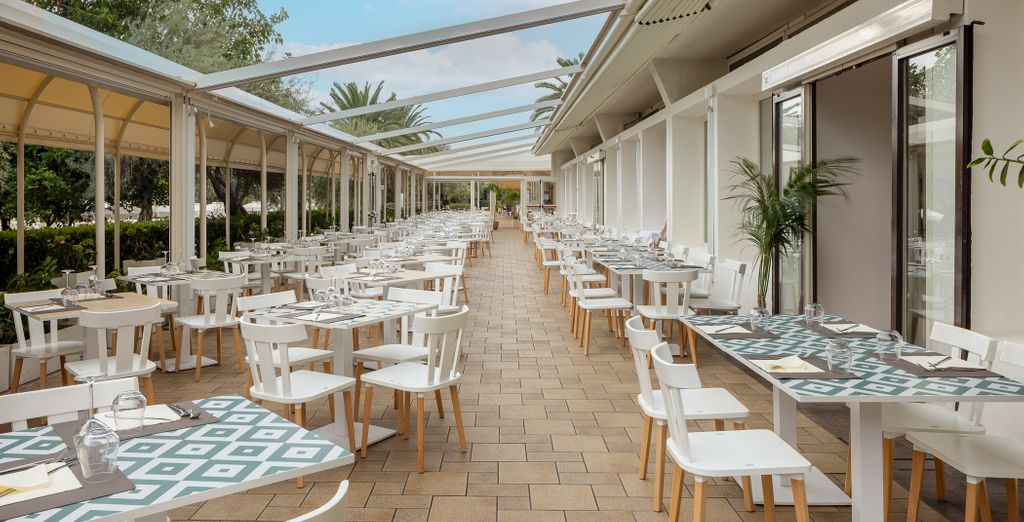 UNAHOTELS Naxos Beach Sicilia 4*