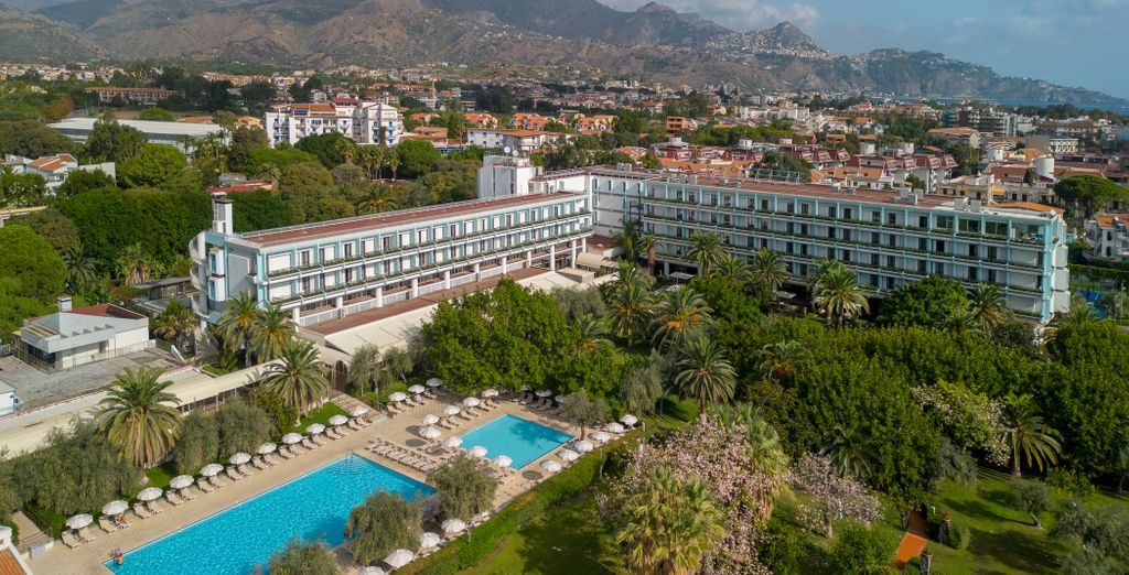 UNAHOTELS Naxos Beach Sicilia 4*