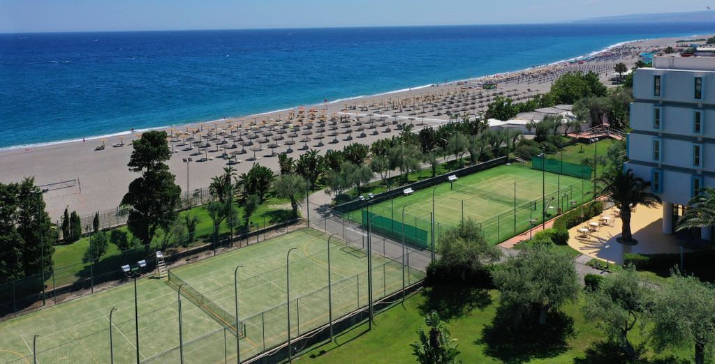 UNAHOTELS Naxos Beach Sicilia 4*