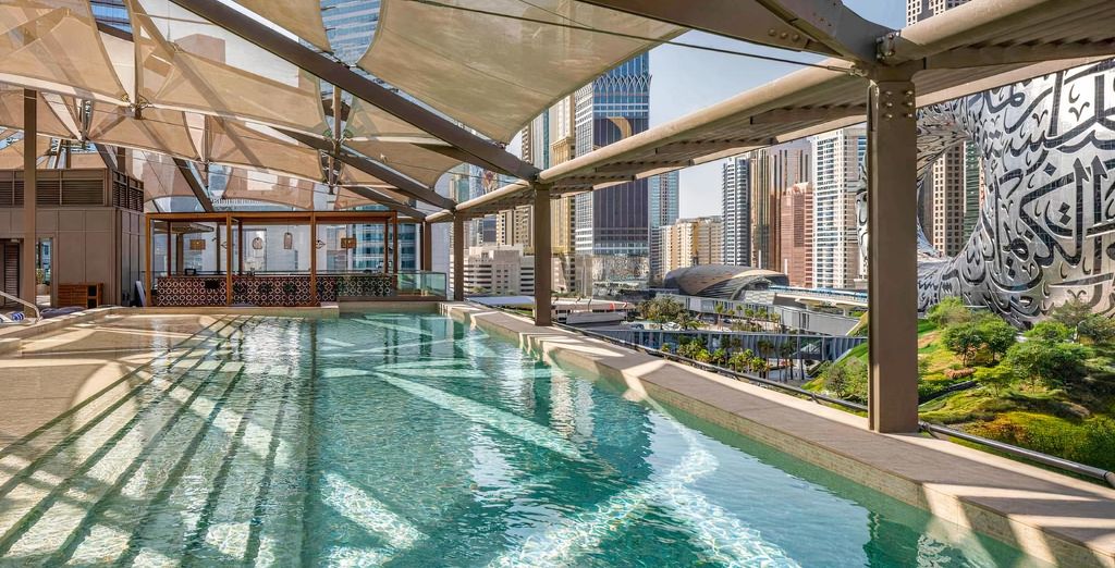 25hours Hotel One Central 5*