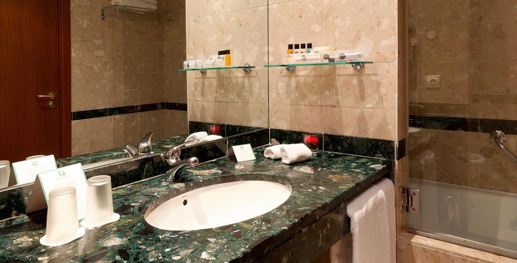 Holiday Inn Porto Gaia 4*