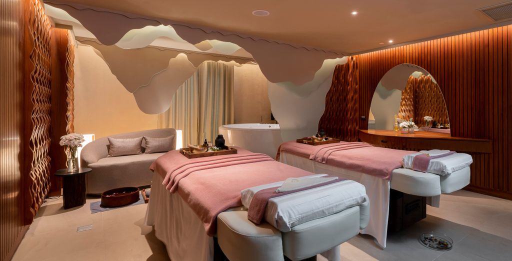 The Sheraton Samui Beach Resort 5* con possibile pre-estensione a Bangkok