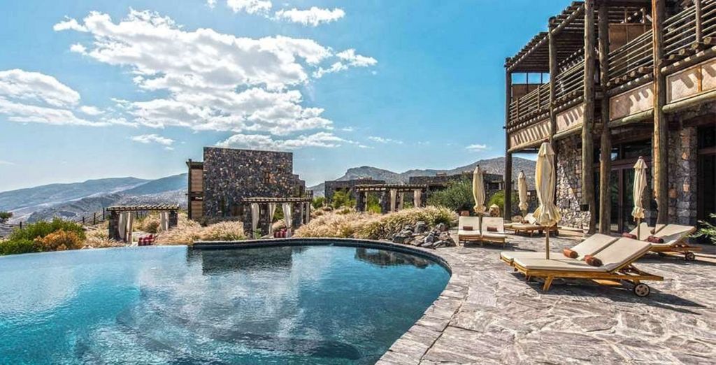 Alila Hinu Bay 5* con possibile pre-estensione all'Alila Jabal Akhdar 5*