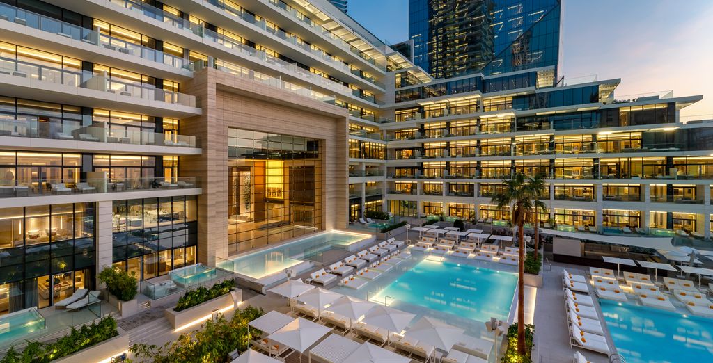 Black Friday travel deals : 5-stars hotel