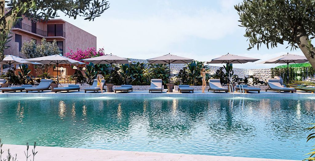 Pyria Hotel 4*
