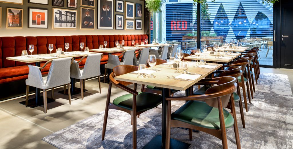 Radisson RED Hotel Vienna 4* 