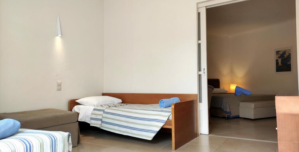 Apollonia Beach Resort & Spa 4*