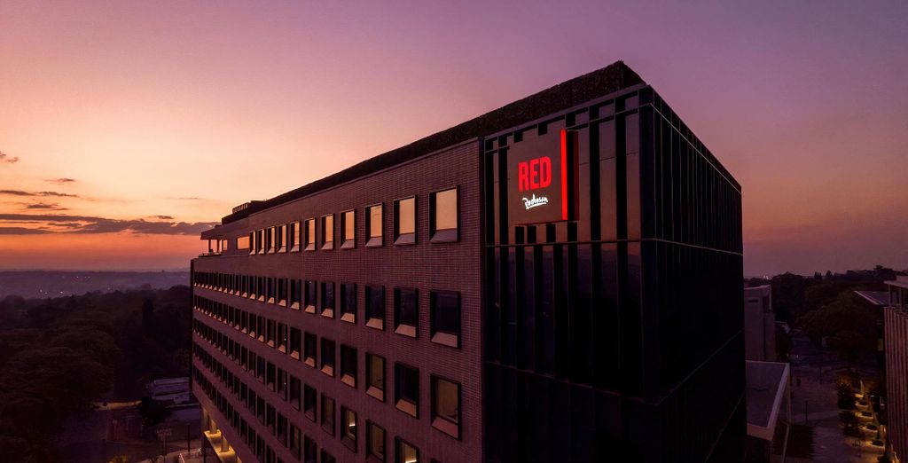 Combinato: Radisson RED Johannesburg Rosebank 4* e Radisson Safari Hotel Hoedspruit 4*