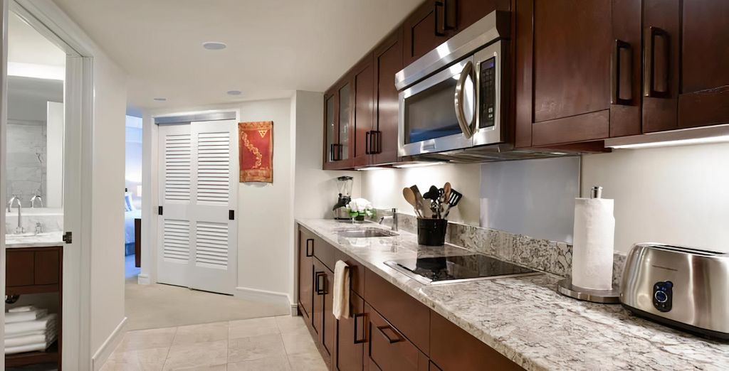 Ka La'i Waikiki Beach 5* con eventuale pre-estensione allo Standford Court San Francisco 4*