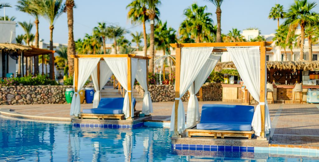 Club Reef Resort 4*