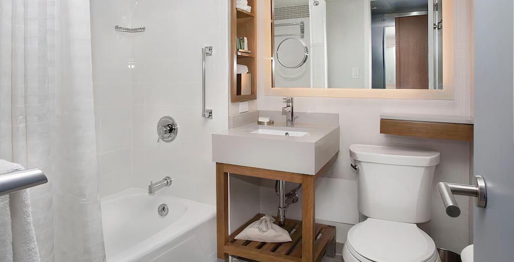 New York Hilton Midtown 4*