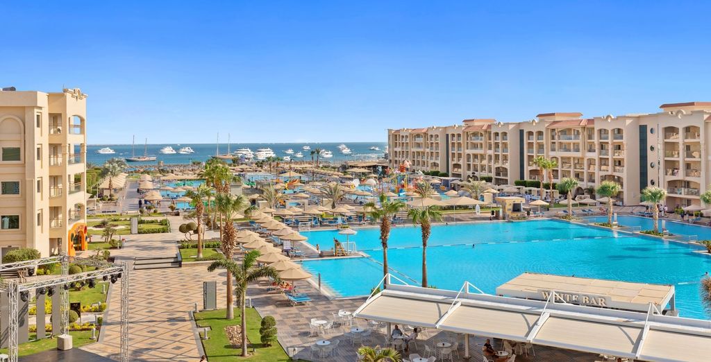 White Beach Resort by Pickalbatros 5*
