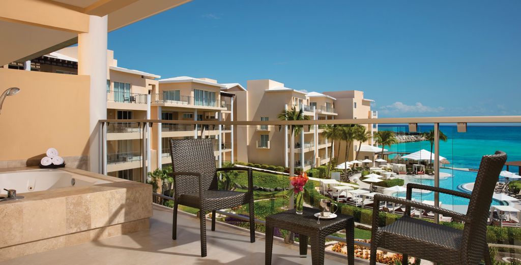 Dreams Jade Resort & Spa 5*