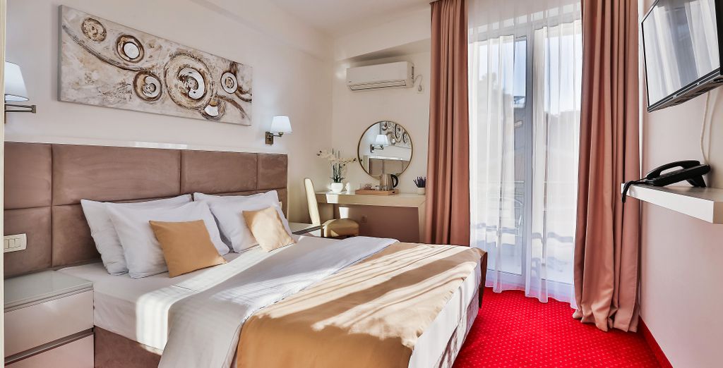 Hotel La Mer 4*