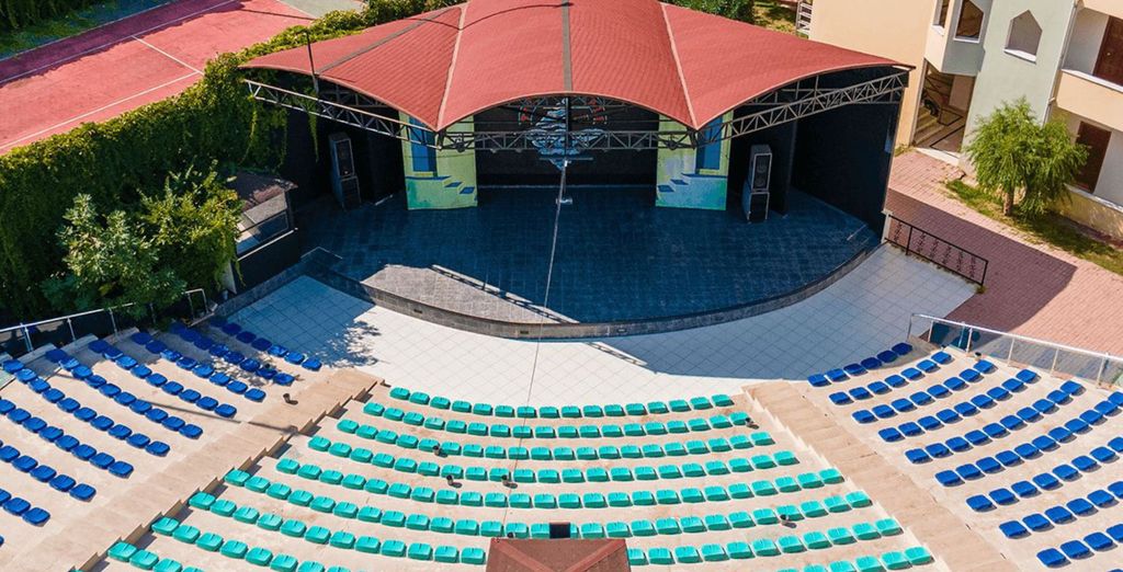 Villa Sunflower Beach Hotel 4*